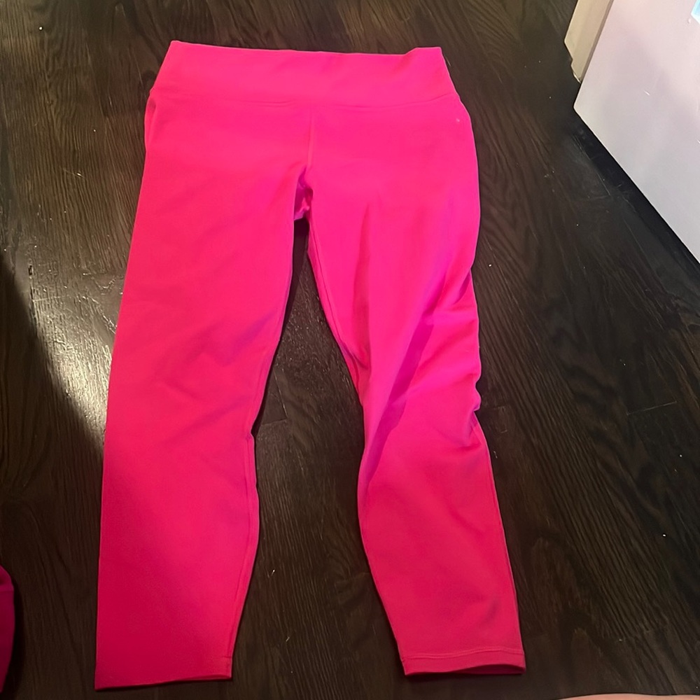 Fabletics powerhold berry legging